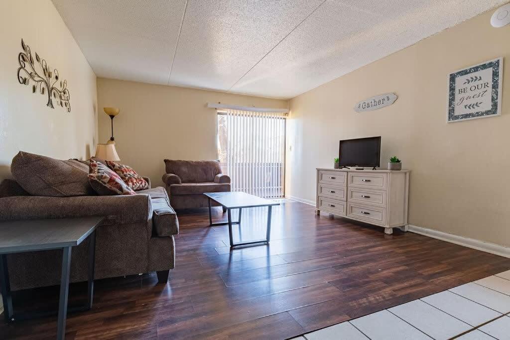 2-Bed, 2-Bath Apartment Living Experience Чаттануга Экстерьер фото
